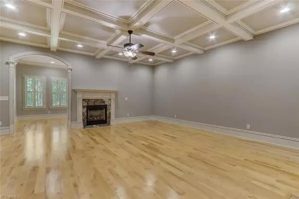 Summerfield, NC 27358,7104 Lake Henson DR