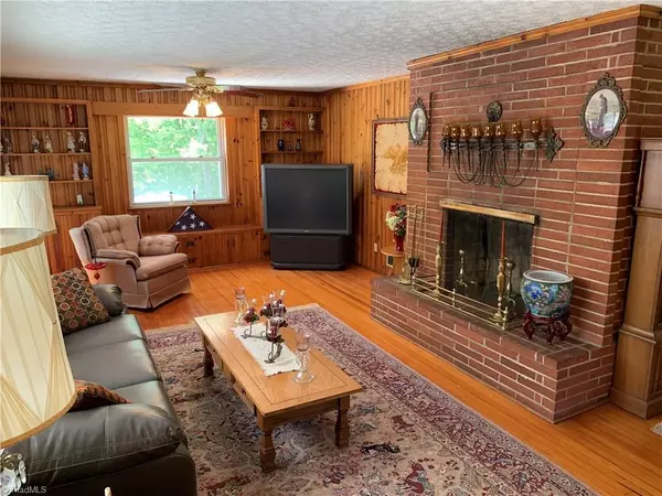 Stoneville, NC 27048,374 Starling RD