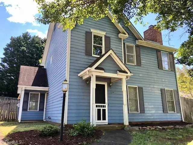 King, NC 27021,104 Hanover CT