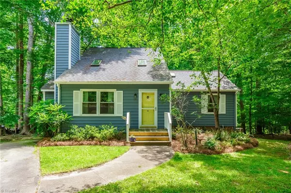 602 Bolin Creek DR, Carrboro, NC 27510