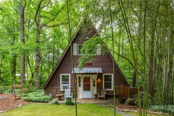 6622 Doral DR, Tobaccoville, NC 27050