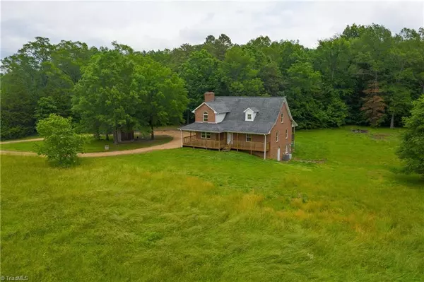 Mocksville, NC 27028,2070 Farmington RD