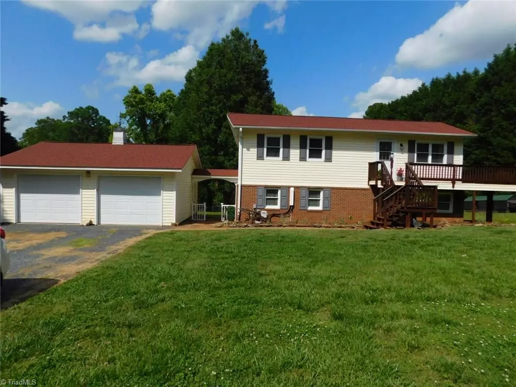 Sophia, NC 27350,3610 Beckerdite RD