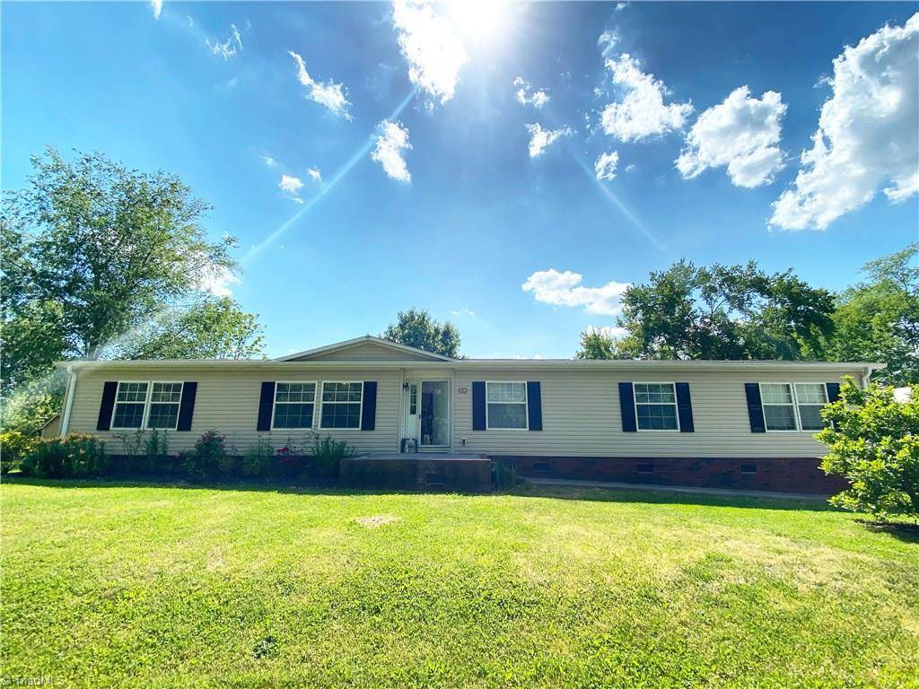204 Old Moravian Falls RD, Wilkesboro, NC 28697