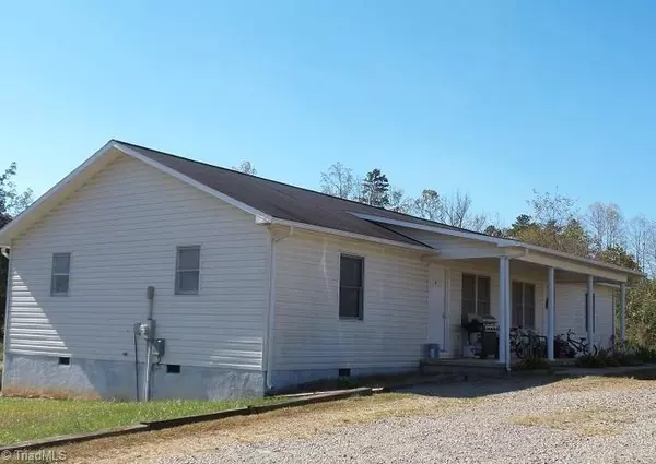 Hamptonville, NC 27020,0 Canada LN