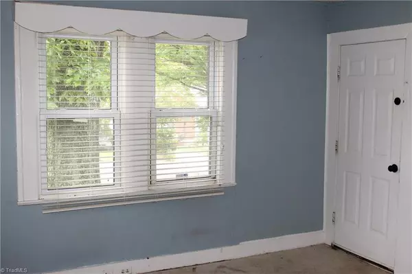 Winston Salem, NC 27107,2700 Peachtree ST