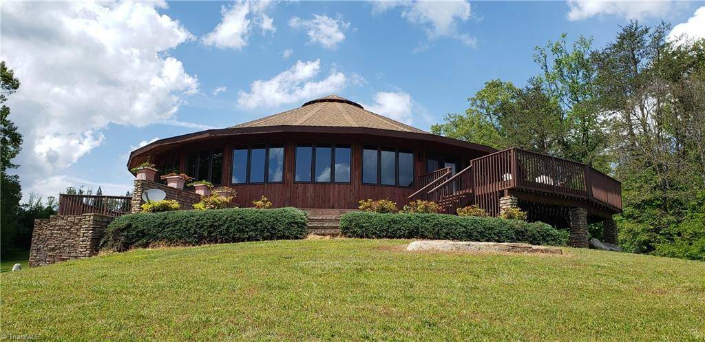 1047 Radhas WAY, Sandy Ridge, NC 27046