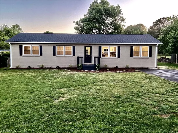 131 Sheffield RD, Mocksville, NC 27028