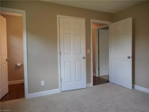 Mocksville, NC 27028,131 Sheffield RD