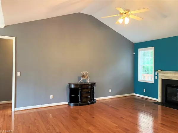 Oak Ridge, NC 27310,7521 Kristen DR