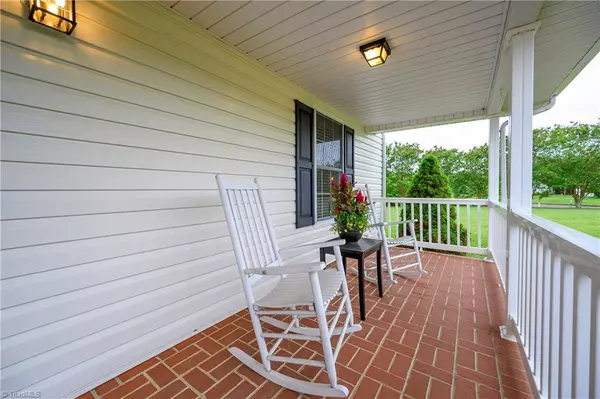 Mocksville, NC 27028,124 Falcon LN