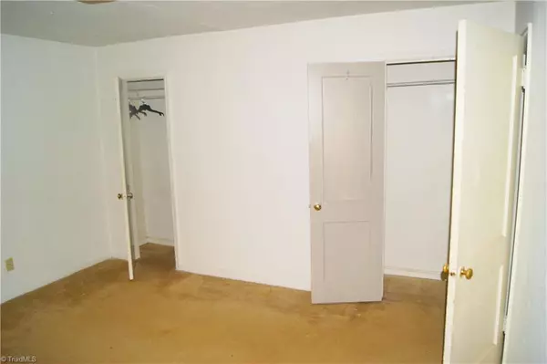 Madison, NC 27025,231 Theatre RD