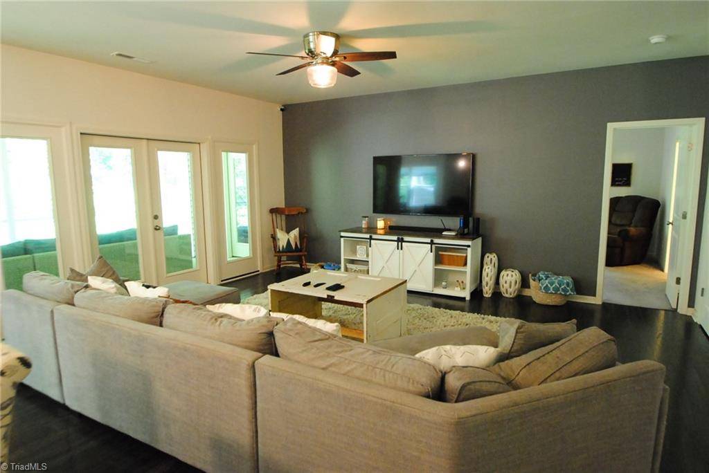 Advance, NC 27006,185 Old Homeplace DR