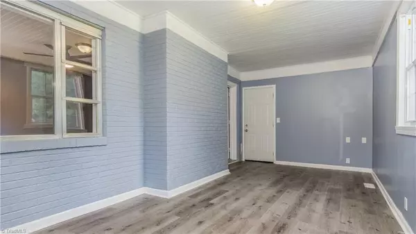 Winston Salem, NC 27107,2935 Dahlia DR