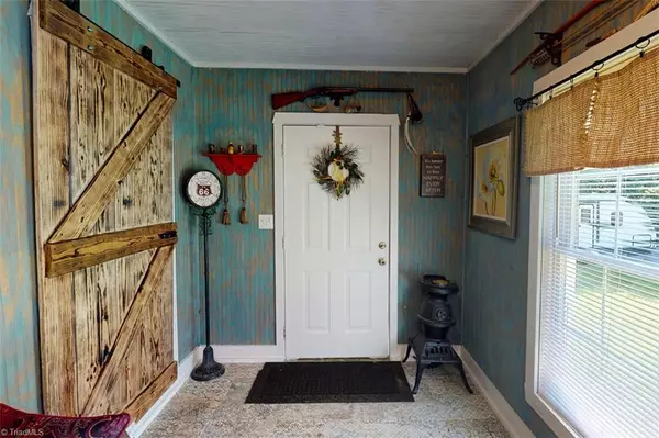 Mocksville, NC 27028,686 Ollie Harkey RD