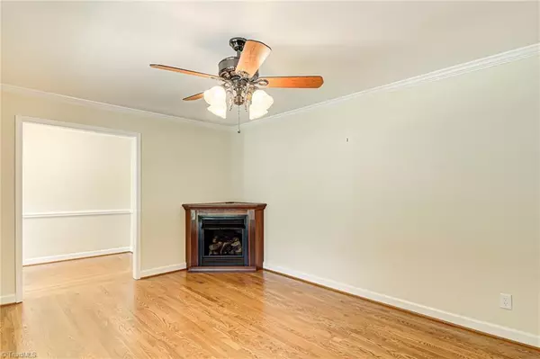 Summerfield, NC 27358,6300 Oak Forest CT