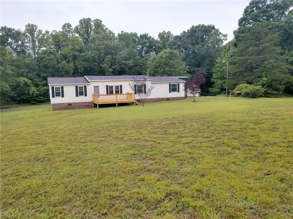 290 Dallas RD, Eden, NC 27288