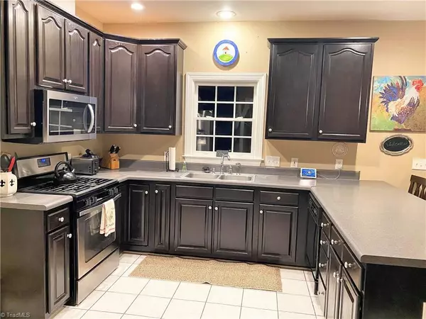 Summerfield, NC 27358,8107 Lariat DR