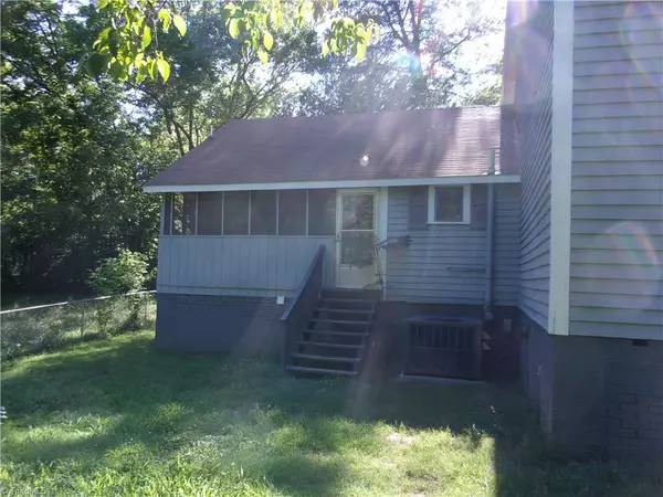 Ramseur, NC 27316,2007 Craven ST