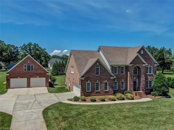 Oak Ridge, NC 27310,5703 Wolf Ridge CT