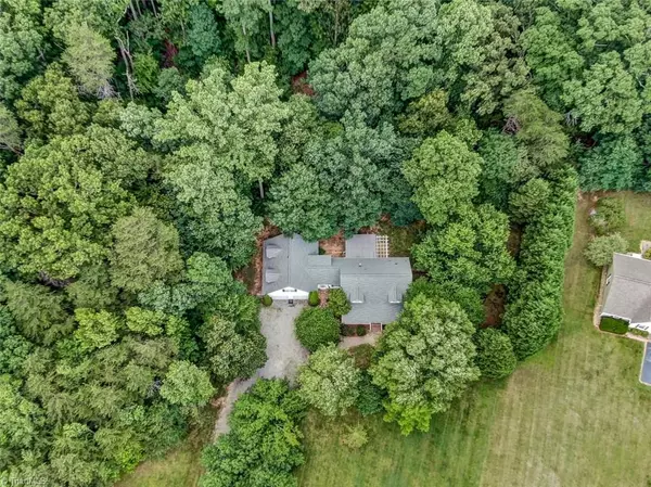 Summerfield, NC 27358,321 Norman Farm RD