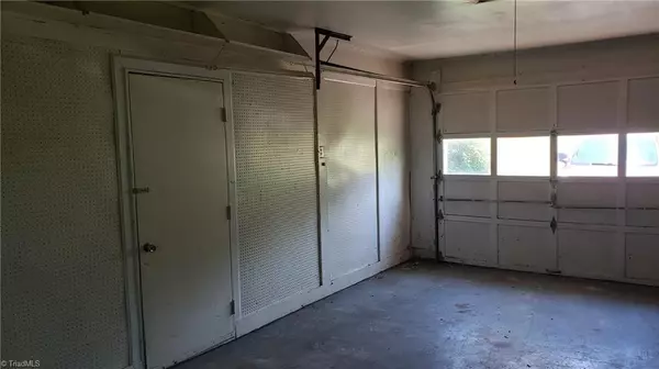 King, NC 27021,225 Natalie LN