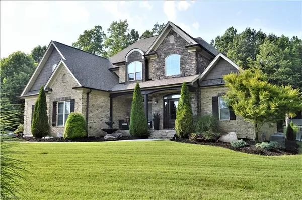 Oak Ridge, NC 27310,7506 Hearthridge CT