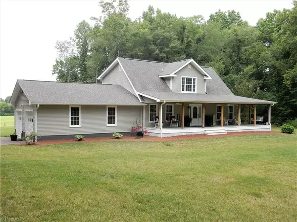 Mocksville, NC 27028-6287,185 Potters Ridge DR