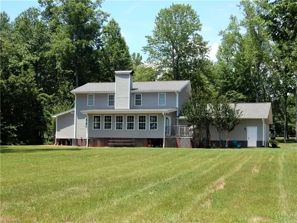 Mocksville, NC 27028-6287,185 Potters Ridge DR