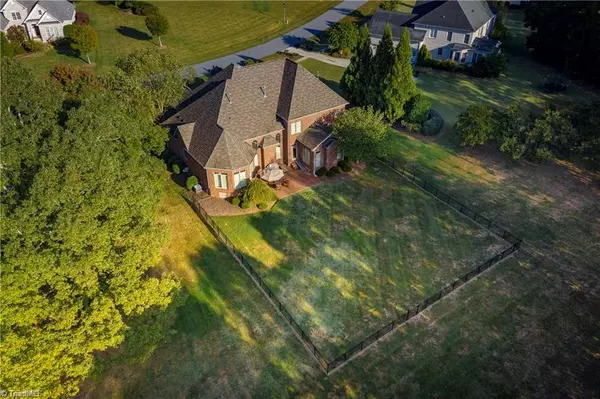 Summerfield, NC 27358,7470 Henson Forest DR