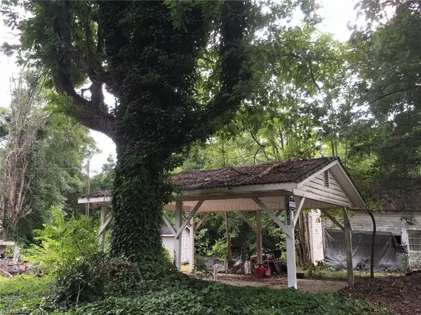 Hamptonville, NC 27020,2345 US Highway 21