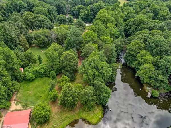 Summerfield, NC 27358,7613 Whitaker DR