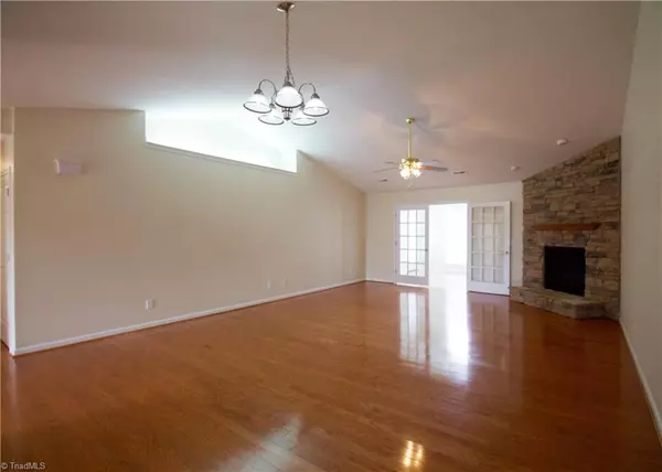 Burlington, NC 27215,1352 Coppergate TRL