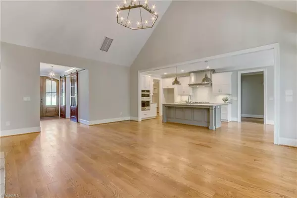 Oak Ridge, NC 27310,8413 Wolf Ridge TRL