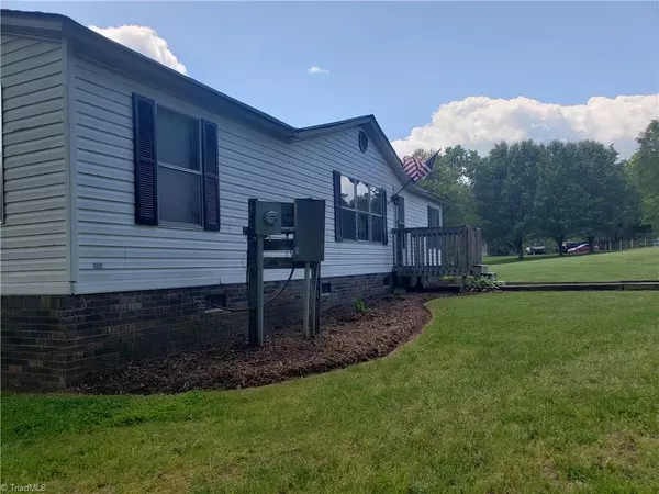 East Bend, NC 27018,3518 Shoals RD