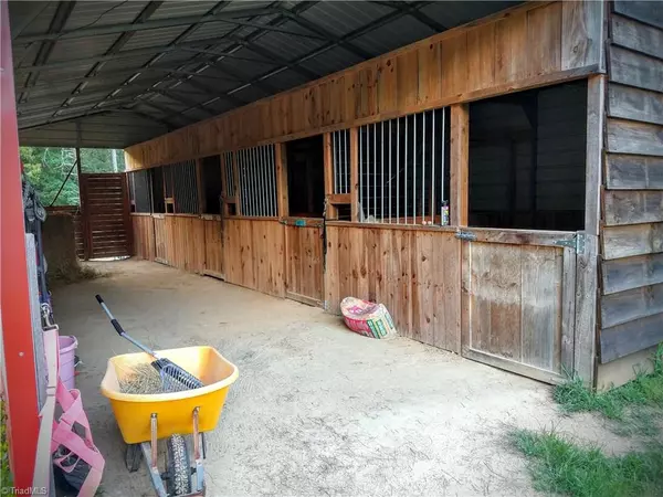 Greensboro, NC 27406,860 NC Highway 62 W