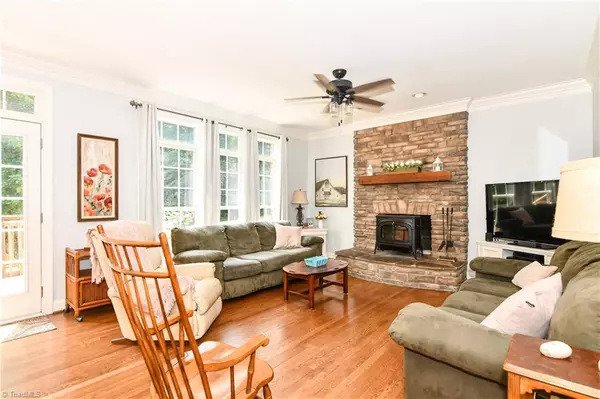 Summerfield, NC 27358,7686 Deboe RD