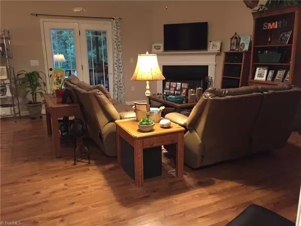 Summerfield, NC 27358,8430 Rumbley RD