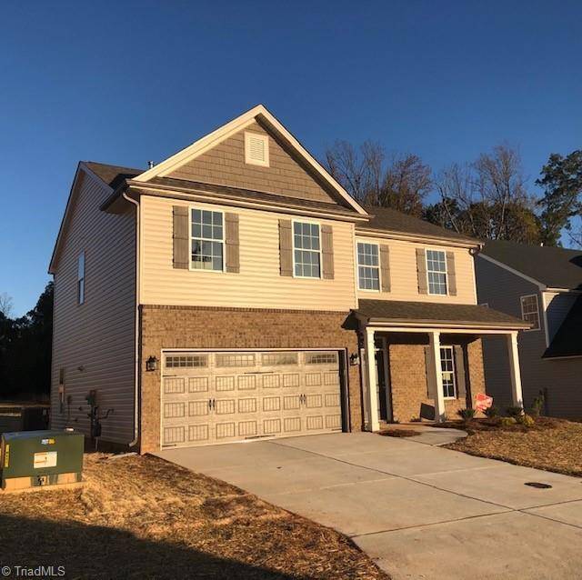 1477 Land Grove DR, Kernersville, NC 27284