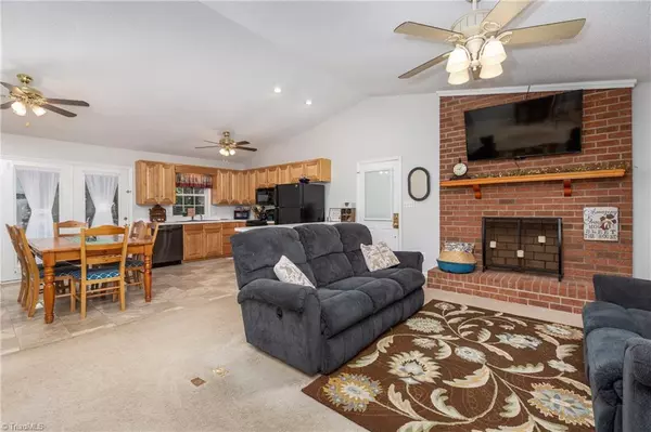 Tobaccoville, NC 27050,3875 Reid RD