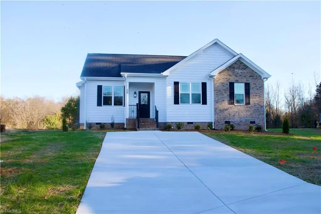 Graham, NC 27253,808 Aspenwood DR