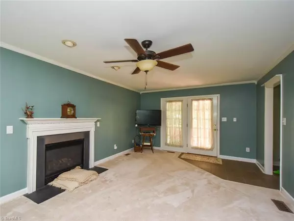 Oak Ridge, NC 27310,7510 Bartonshire CT