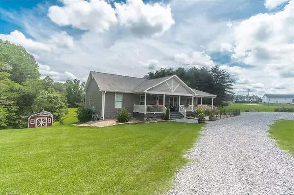 Ararat, NC 27007,142 Grants Home TRL