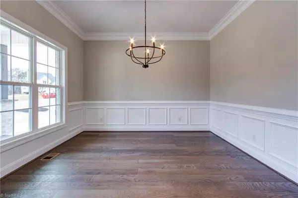 Oak Ridge, NC 27310,8610 Lathans TRL