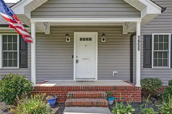 Asheboro, NC 27205,1955 Burney RD