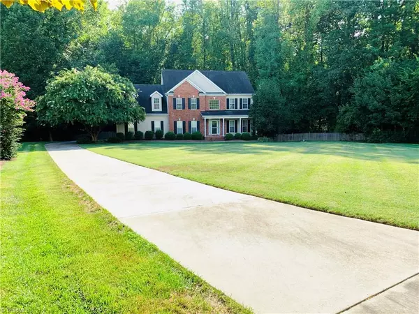 7017 Pearson Run CT, Summerfield, NC 27358