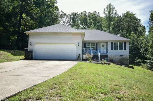 3733 Earnhardt RD, Asheboro, NC 27205