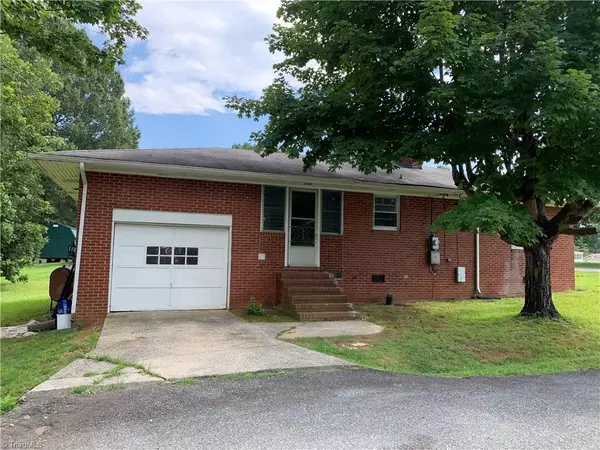Ramseur, NC 27316,484 Stuart ST