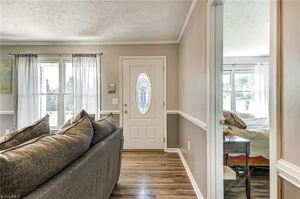 King, NC 27021,7600 Coventry Forest CT