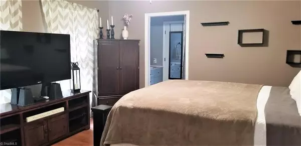 Oak Ridge, NC 27310,7105 Harper Ridge CT